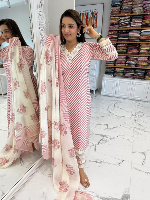 Zig Zag Print Suit with Flowers Print Pant&MulMul Dupatta